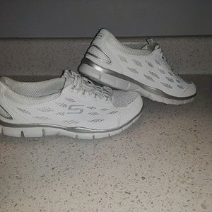 Skechers memory foam air cooled ❤❤